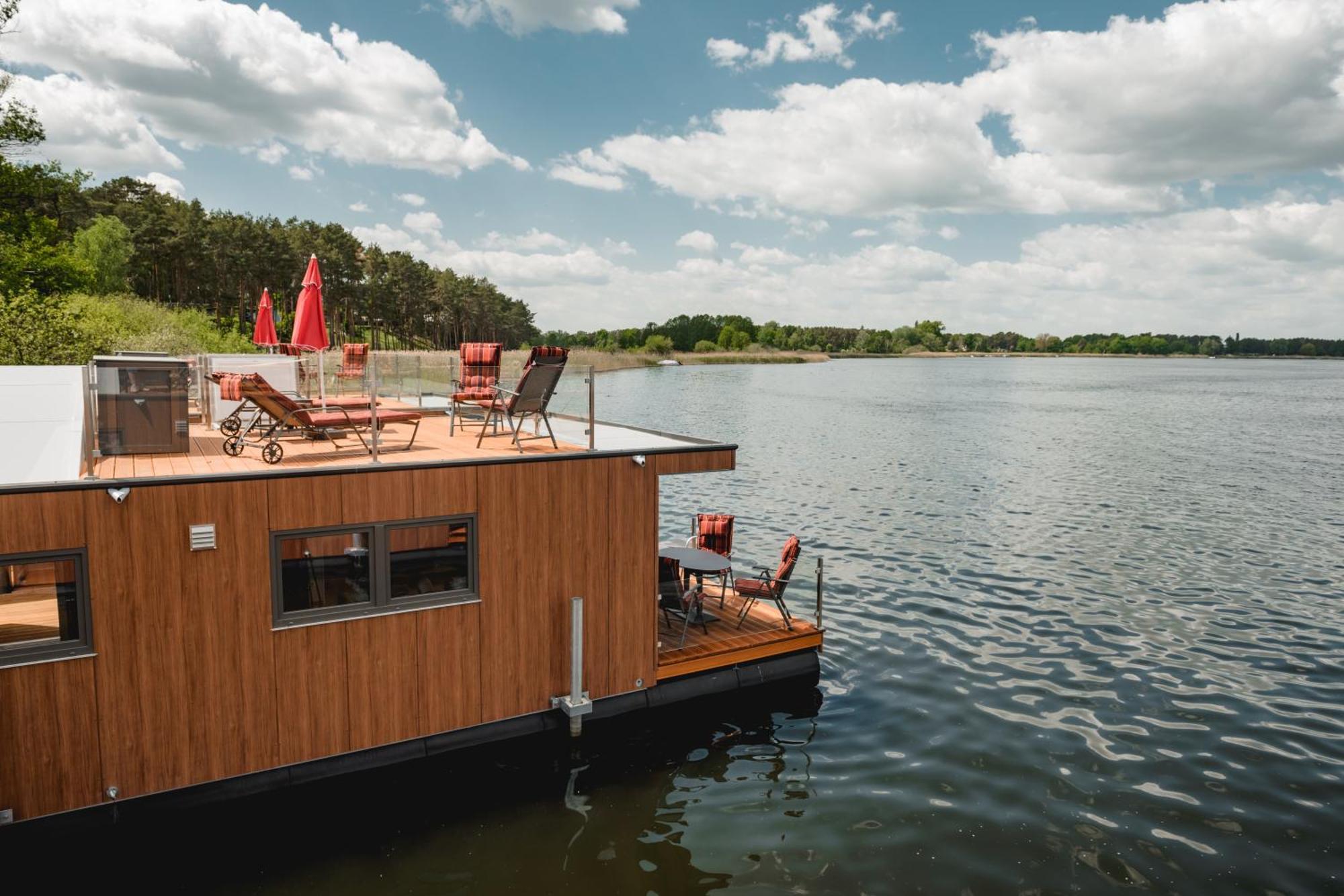 Haus Auf Dem See Elise, Matheo, Mads, Und Jarle Ferchesar Buitenkant foto
